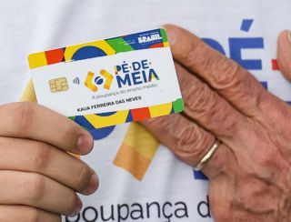 Governo faz acordo para incluir Pé-de-Meia e Vale Gás no orçamento