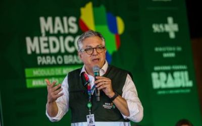 Mais Médicos: Saúde anuncia 2,2 mil novas vagas e cadastro reserva