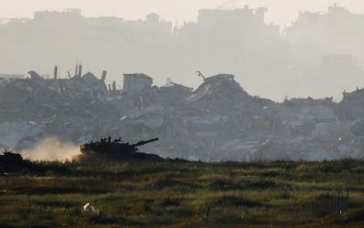 Israel ameaça civis de Gaza com último aviso para 